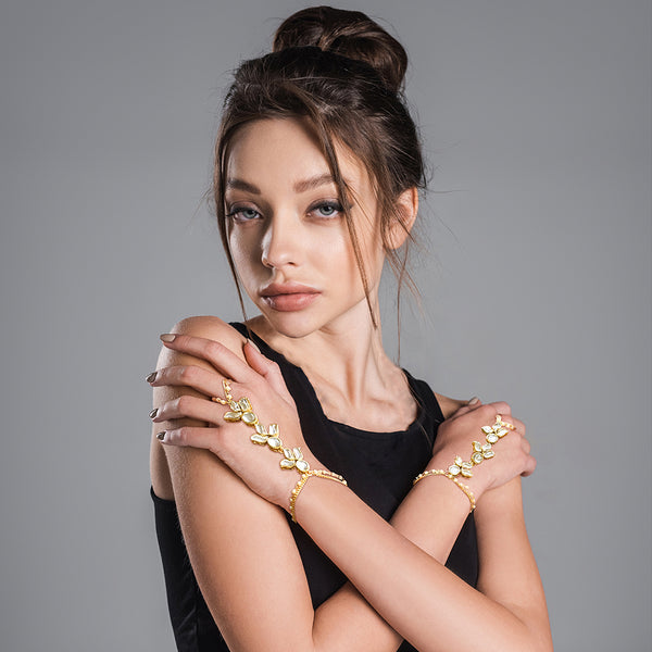 Indian Traditional Ethnic Haath Phool Womens Party Trendy Gold Plated Hand Piece Ornament Bracelet Set Attached with One Loop Chain Ring in White Kundan Stone by Duel On Jewel