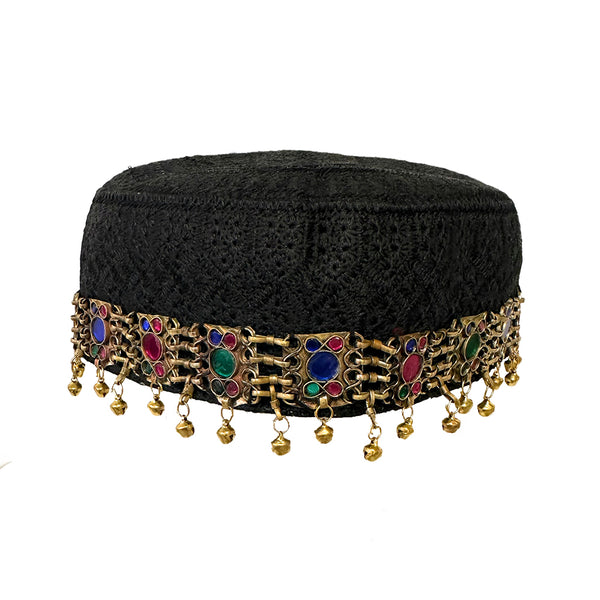 Gift packaging in burgundy tissue paper – ready-to-gift cultural boho festival accessory