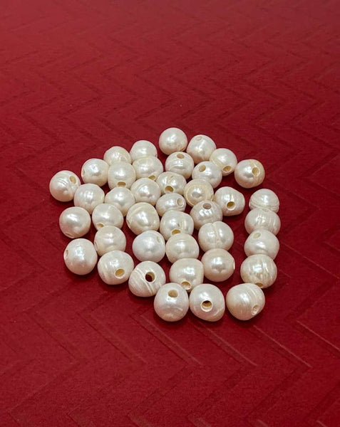 Duel On Jewel | 40pcs White Round Cultured Pearl Beads | 8mm Loose Pearls with 2.5mm Large Holes | Smooth Natural Pearls for Bracelets, Necklaces & DIY Jewelry Making