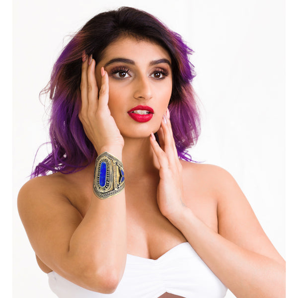 Duel On Jewel blue stone bracelet styled for Navratri and Dandiya festive looks